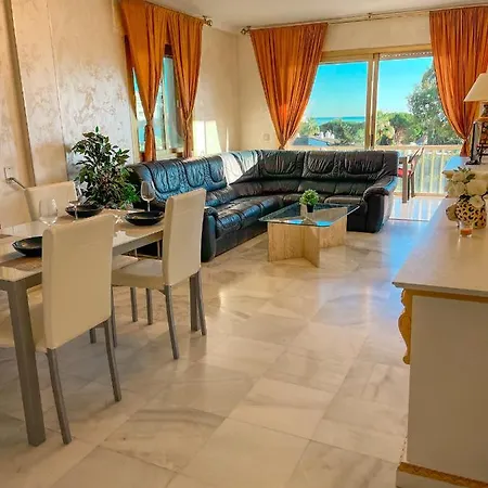 Great Puerto Banus Apartment *