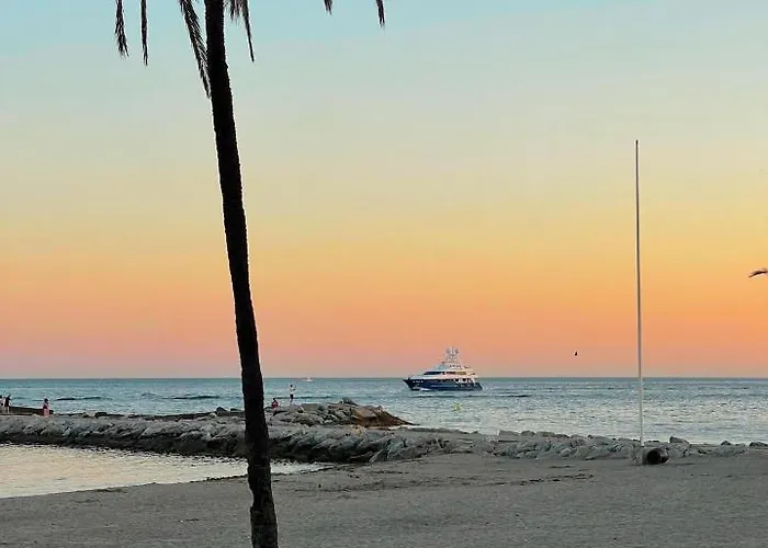 Great Puerto Banus アパート